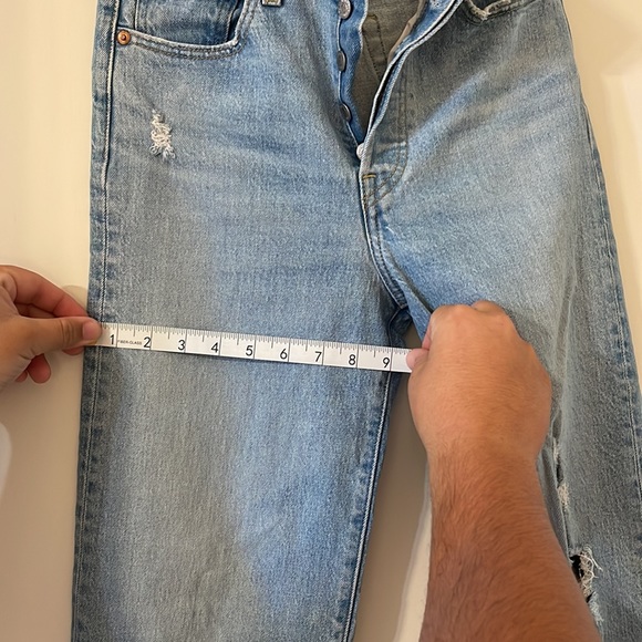 Levi’s - Picture 4 of 6